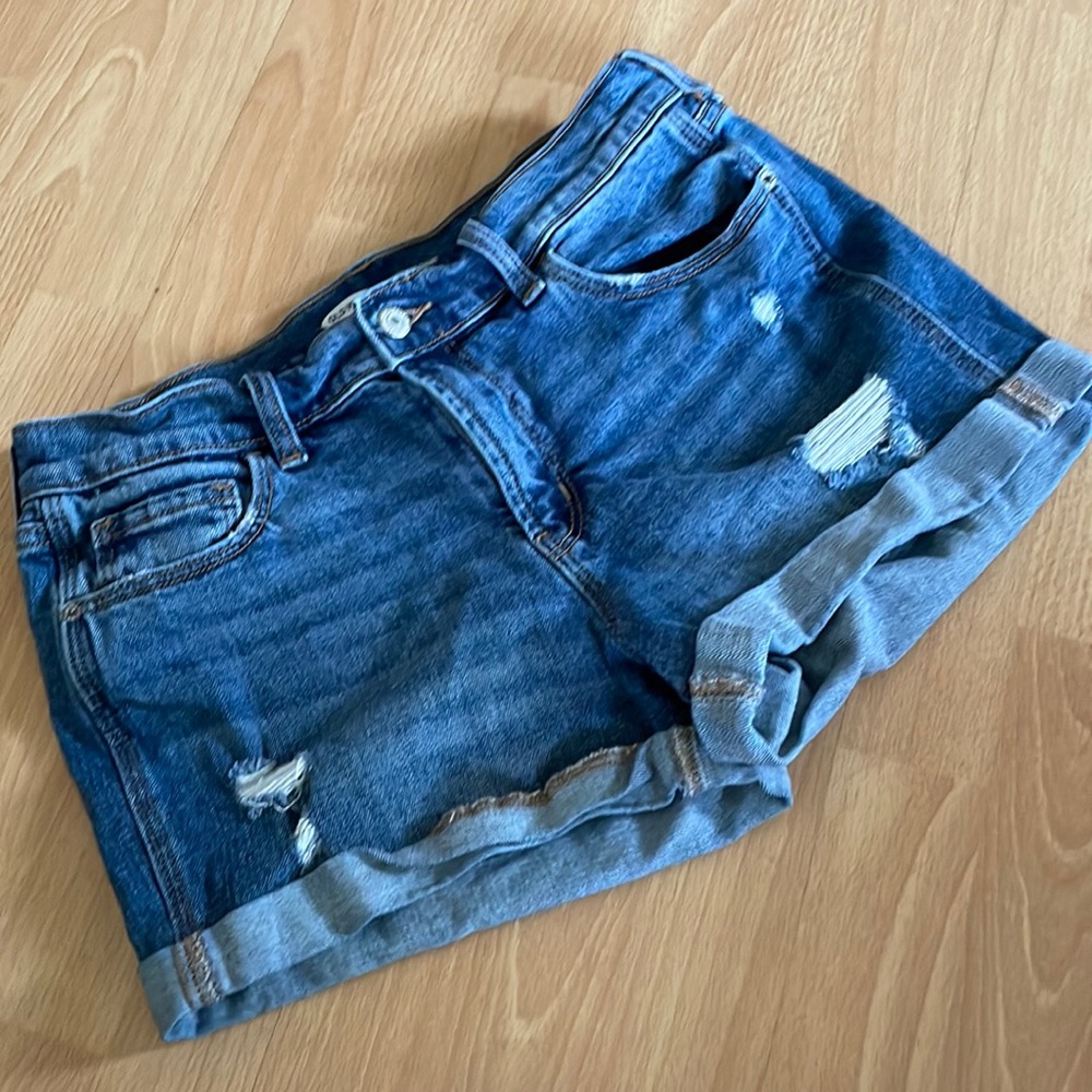 Old navy boyfriend short